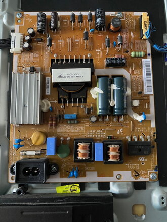 BN44-00605A Samsung UE32F5000AW použitý diel