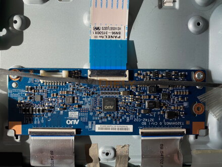 T320HVN05.0 Samsung UE32H5500AW použité náhradné diely