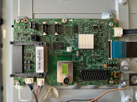 BN41-01897A Samsung UE32EH4003W použité náhradné diely