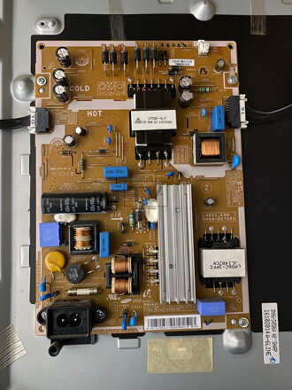 BN44-00703A Samsung UE40H5500AW použité náhradné diely